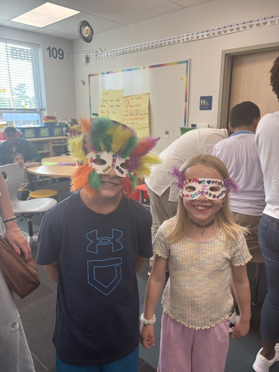 Ms. Shuster BES tweet media