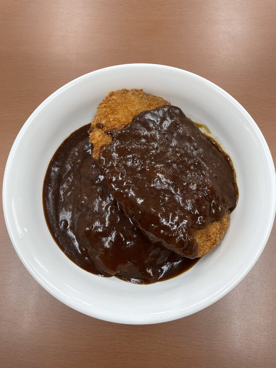 50代後半の〝〇〇違い“あるある
①言い間違い
②聞き間違い
③見間違い
④勘違い
⑤思い違い
画像は、関係ありません笑
#50代あるある
#違いすぎて笑う
#言い間違い選手権
#今日も勘違い
#見間違い劇場
#聞き間違いクイズ
#昭和脳発動中
#脳トレしなきゃ
#老いを感じる
#加齢
#カレー