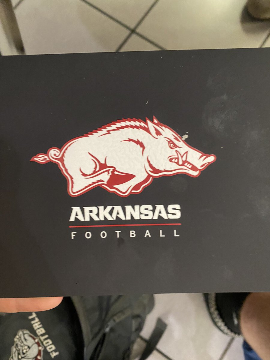 LukeTrout53's tweet photo. Thank you @RazorbackFB and coach @Adam_Dulka for the invite. Look forward to seeing you on June 8th.
@RecruitEMHS_FB @TheChrisRubio @colemccutch https://t.co/FWILEKc3zr