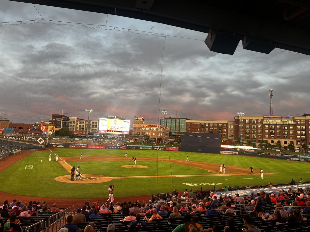 Perfect night for some <a href="/TulsaDrillers/">Tulsa Drillers</a>  ⚾️