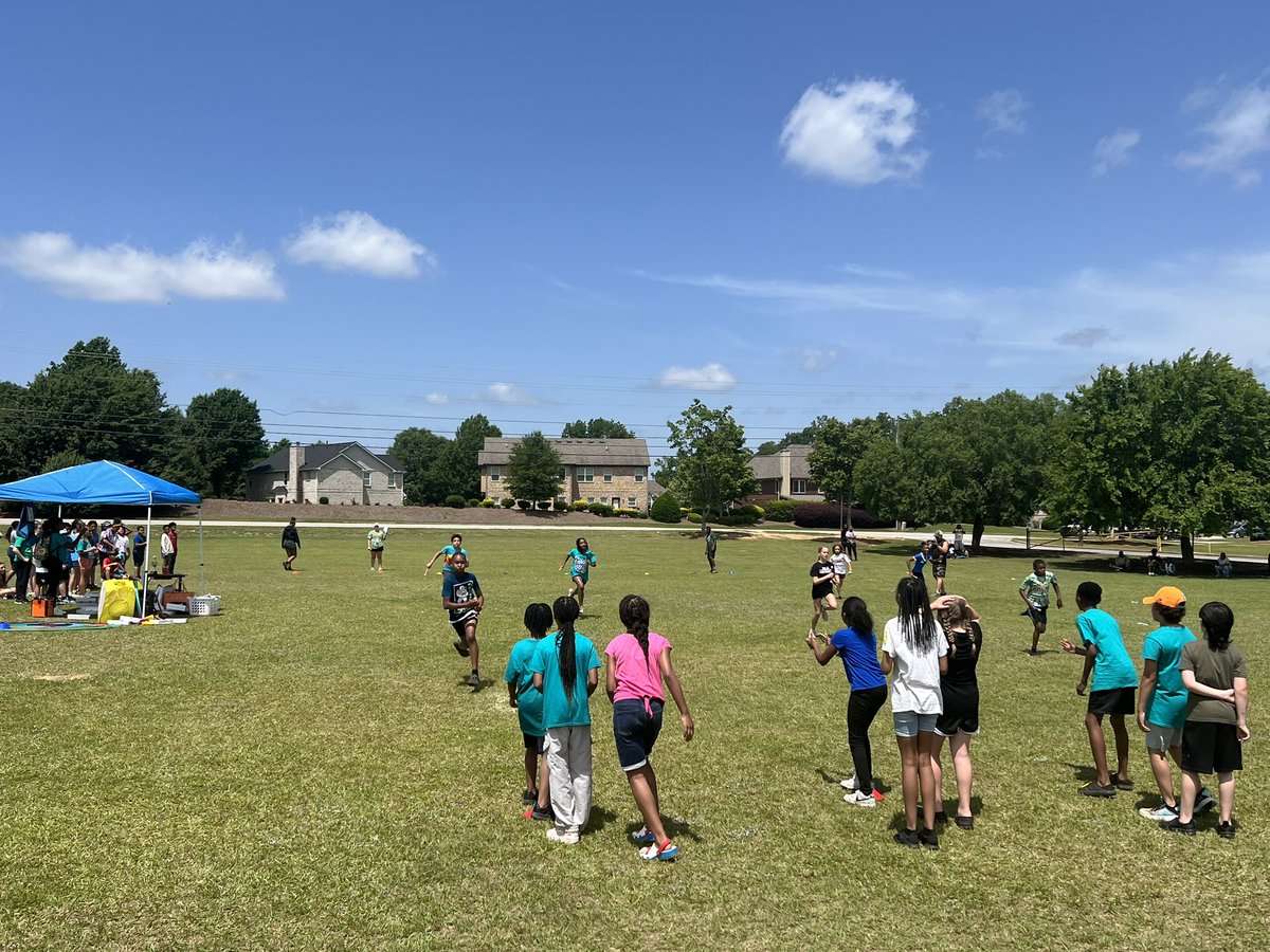 Health and Physical Education_HCS tweet media