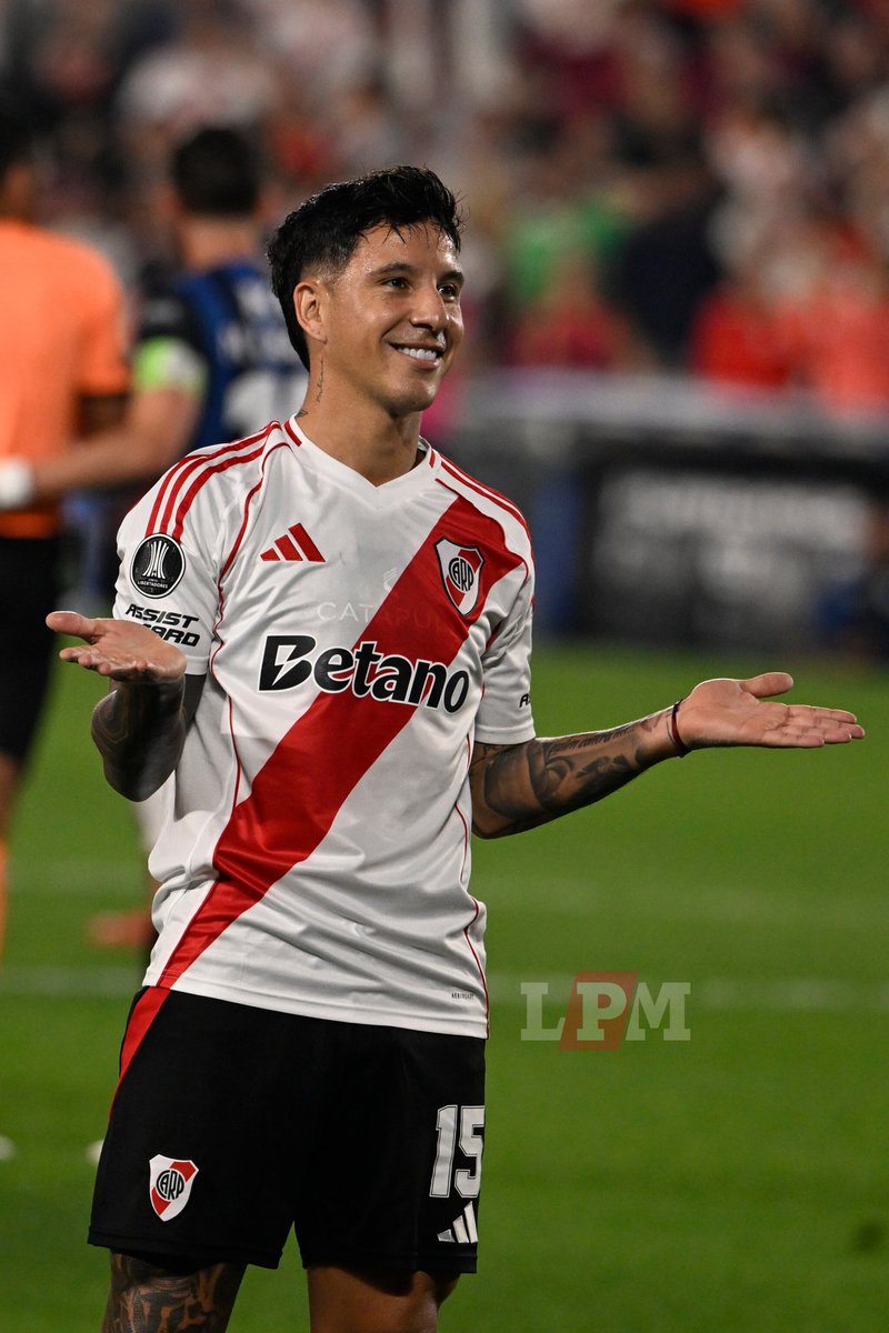RiverLPM's tweet photo. Goleador 🤷‍♂️🔥 https://t.co/9sEvxXf9Ig