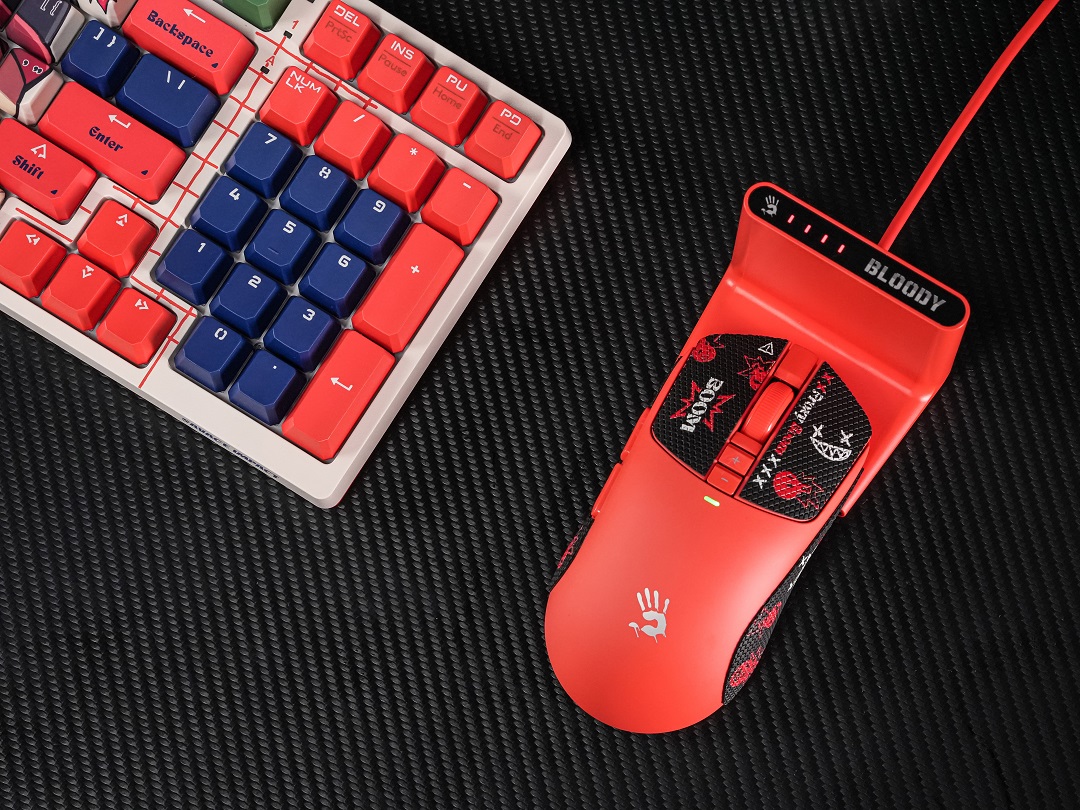 Bloodygaming's tweet photo. What's your favorite color? Boom, Renegade or solid colors, Black or Red?
#bloodygaming #boundbygaming #R72 https://t.co/vWGaYMOjT2