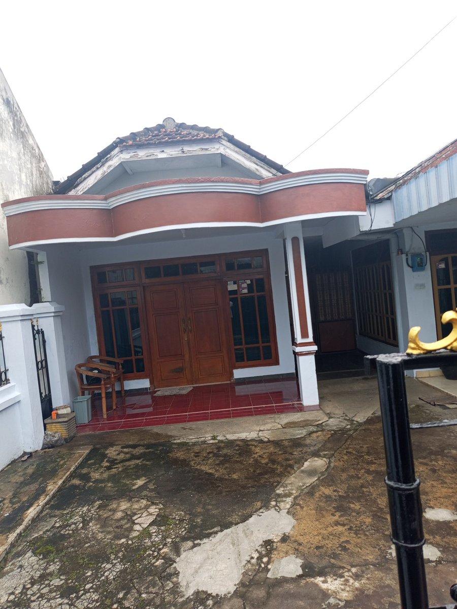 wpriambodo34's tweet photo. Dijual 2 Rumah sekaligus 
Surat :  SHM
Luas tanah : 344
Akses Mobil
Harga 750 juta 
Langsung Pemilik 

0822-5776-9265 https://t.co/UgMW2JyF5n