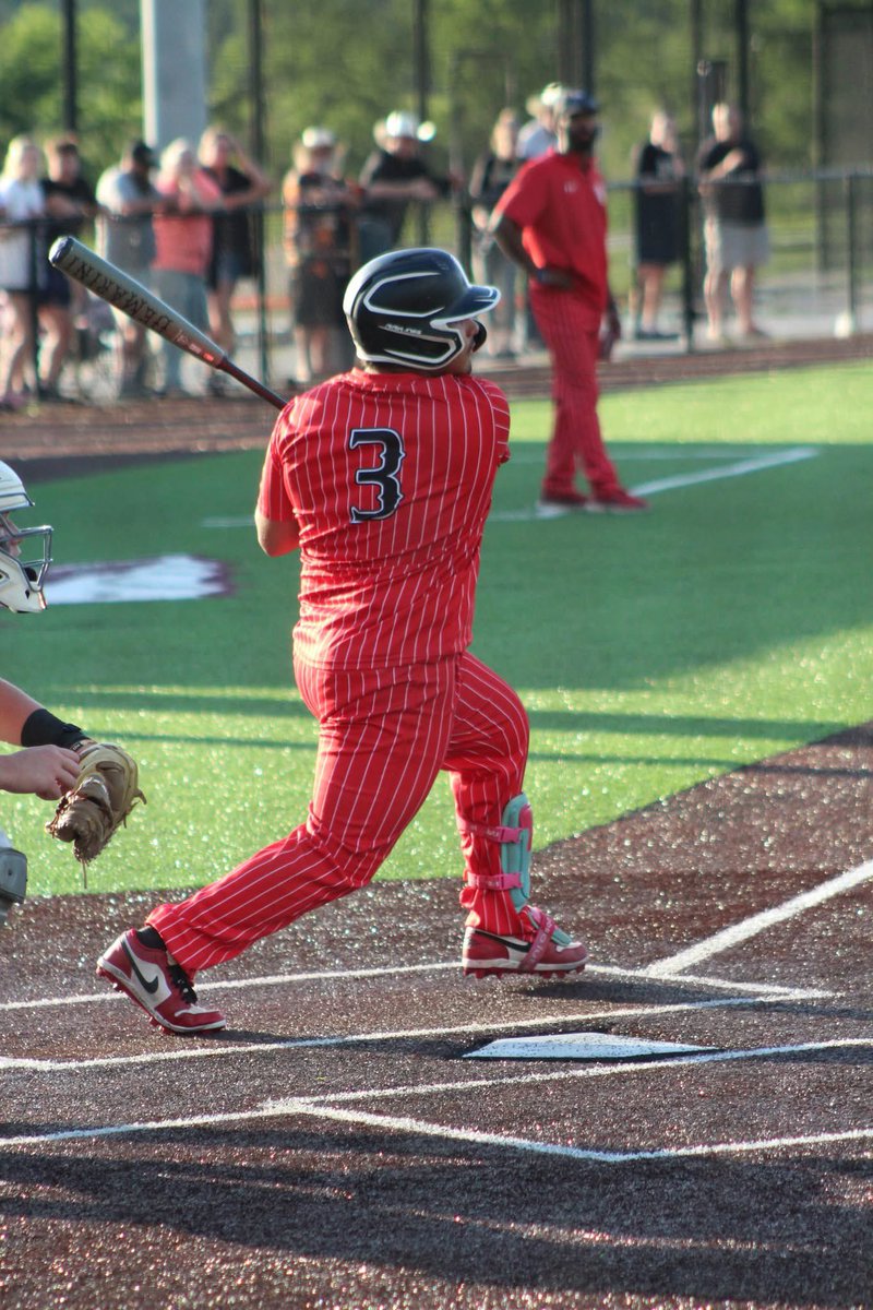 mason_marquez's tweet photo. It ain’t over til it’s over. - Yogi Berra  ⚾️
Game 2 Regional Semifinals tomorrow. 🐅 #redkingdom #tpw #tigerpride https://t.co/EPjEfpo6VV