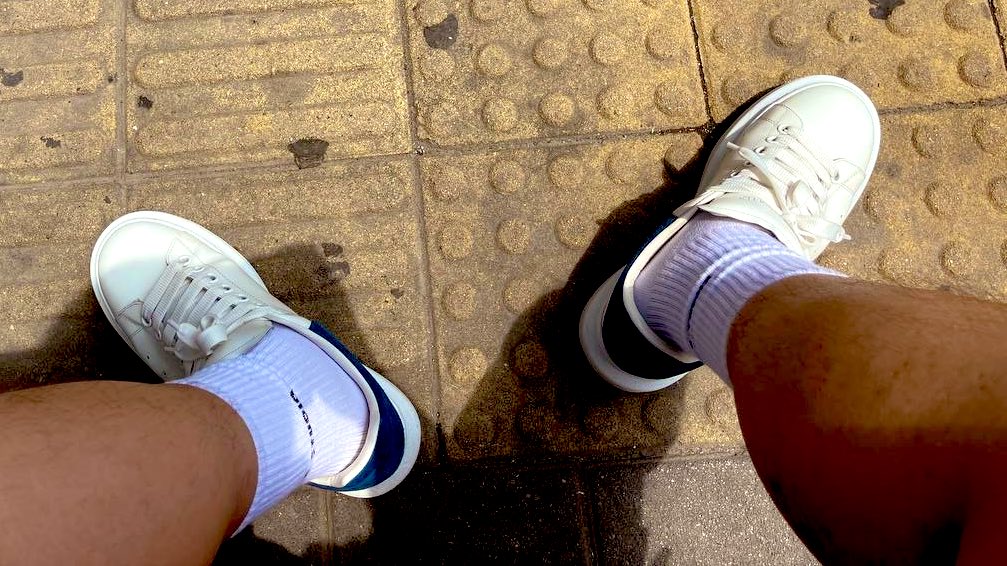 喝酒喝到吐

冷氣開最強

睡覺

#未知是好事