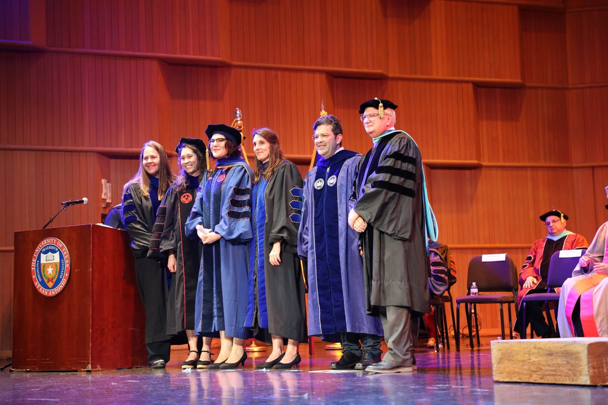 utsa_academics's tweet image. Huge congratulations to our Spring 2025 doctoral graduates! Your hard work, resilience and pursuit of academic excellence have brought you to this moment. We’re proud to celebrate this milestone with you. 🤙🎓

#UTSAGrad25 #DoctoralHoodingCeremony #UTSA
