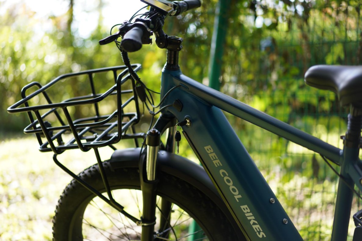 BeecoolBikes's tweet photo. 😎Bee Pathfinder! Front hydraulic and rear seat shock absorption, strong yet lightweight aluminum frame — comfort and performance combined, all at a price you’ll love.
https://t.co/Tf7Z3nMrYH
#BeePathfinder #ComfortRide #ShockAbsorbingEBike #LightweightFrame #EBikeAdventure https://t.co/jSvURnu6kj
