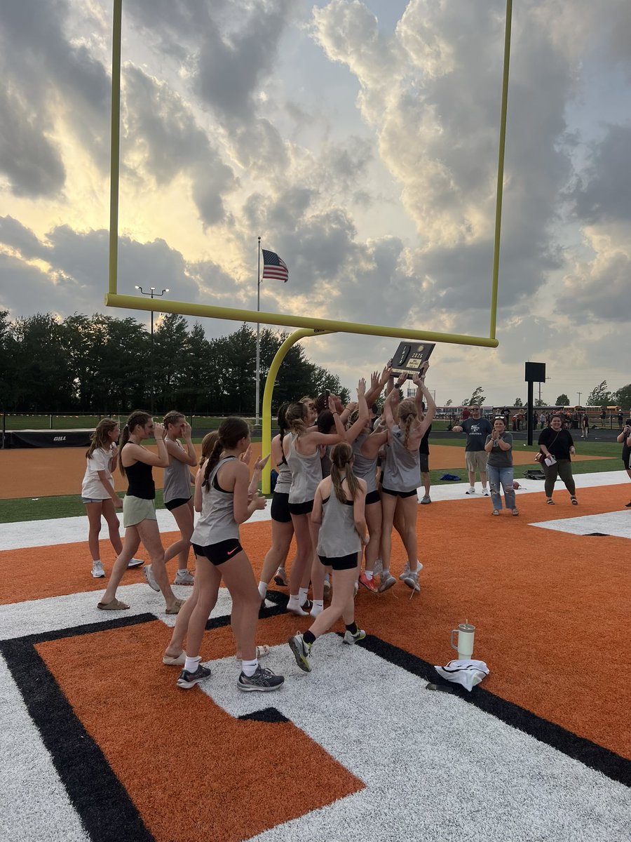 Lady Storm Track & Field tweet media