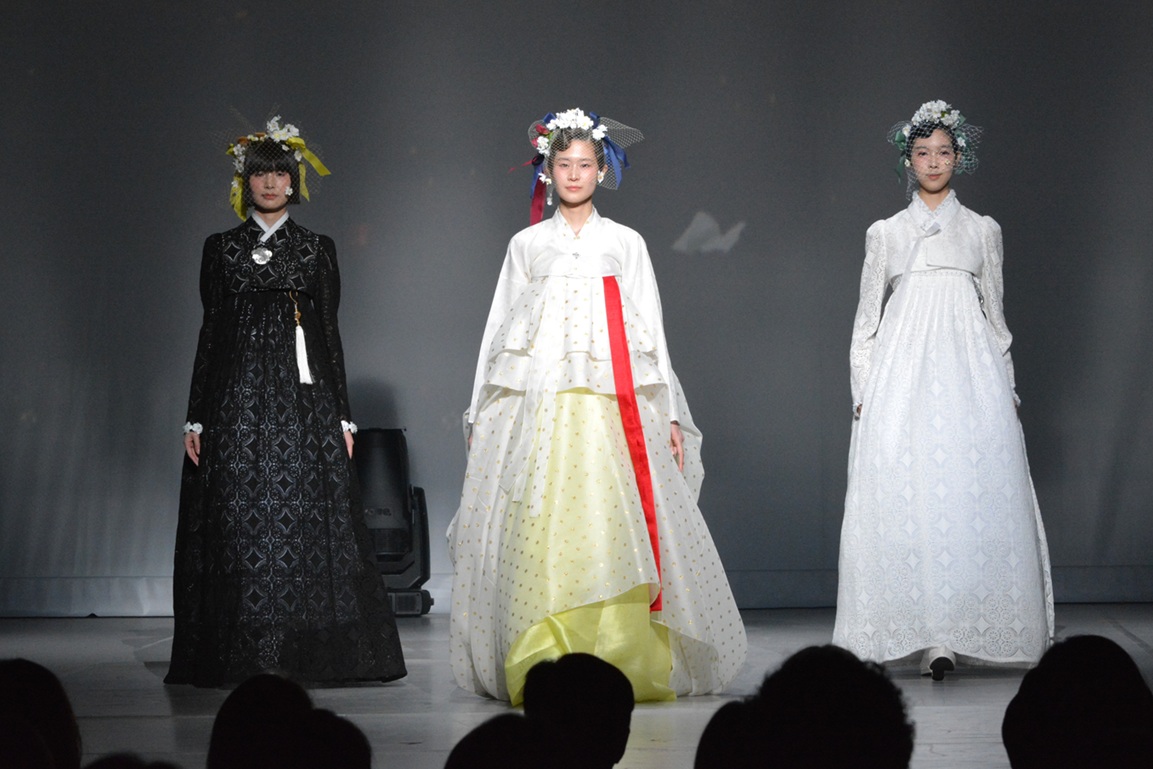 大阪・関西万博で「韓国コレクション」　坂口健太郎さん登壇も　expo2025.news/headline/283/