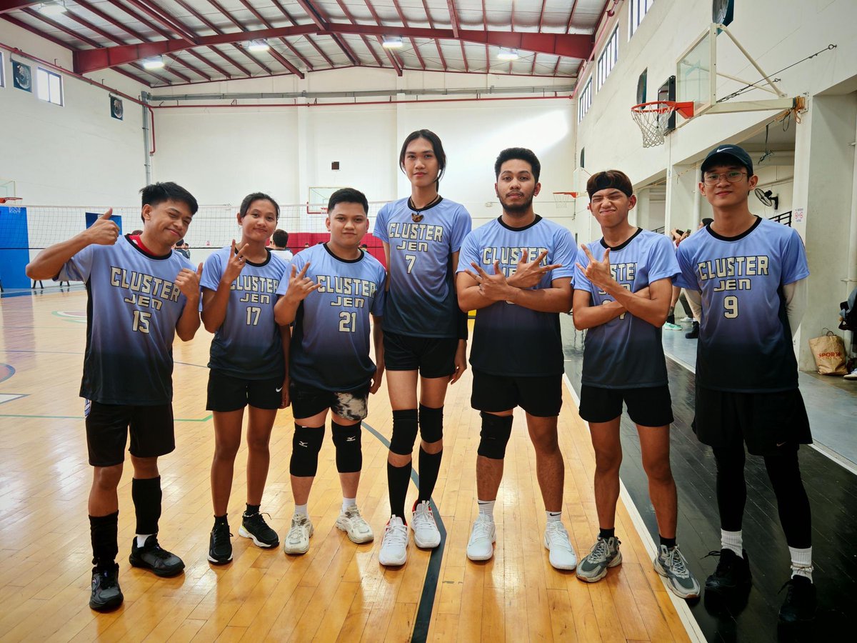 rylgsc's tweet image. Almost there, but still something we can be proud of. Finishing as🥈Silver Medalist 🏐 #MomentToRemember #ClusterJenn