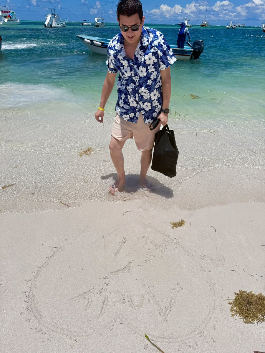Andydeandas's tweet photo. #DominicanRepublic 🇩🇴 https://t.co/U4bWBeGqjv