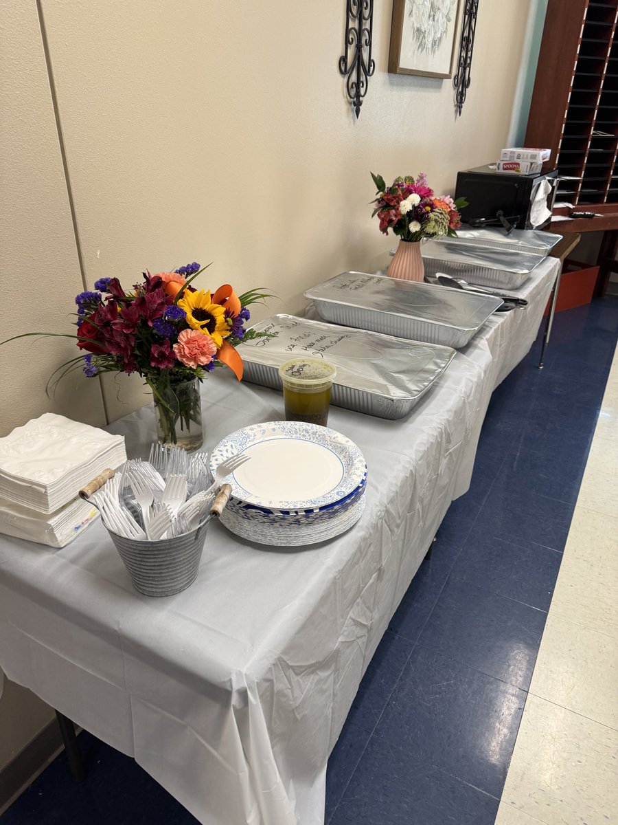 Bradford Elementary tweet media