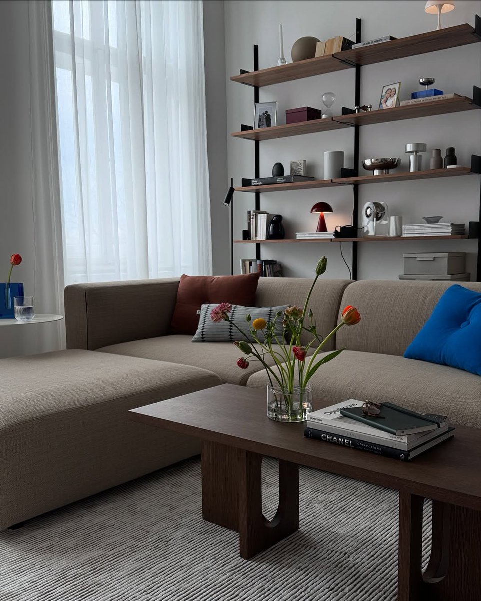 interiorsuckerr's tweet photo. https://t.co/vamEmBDKJU