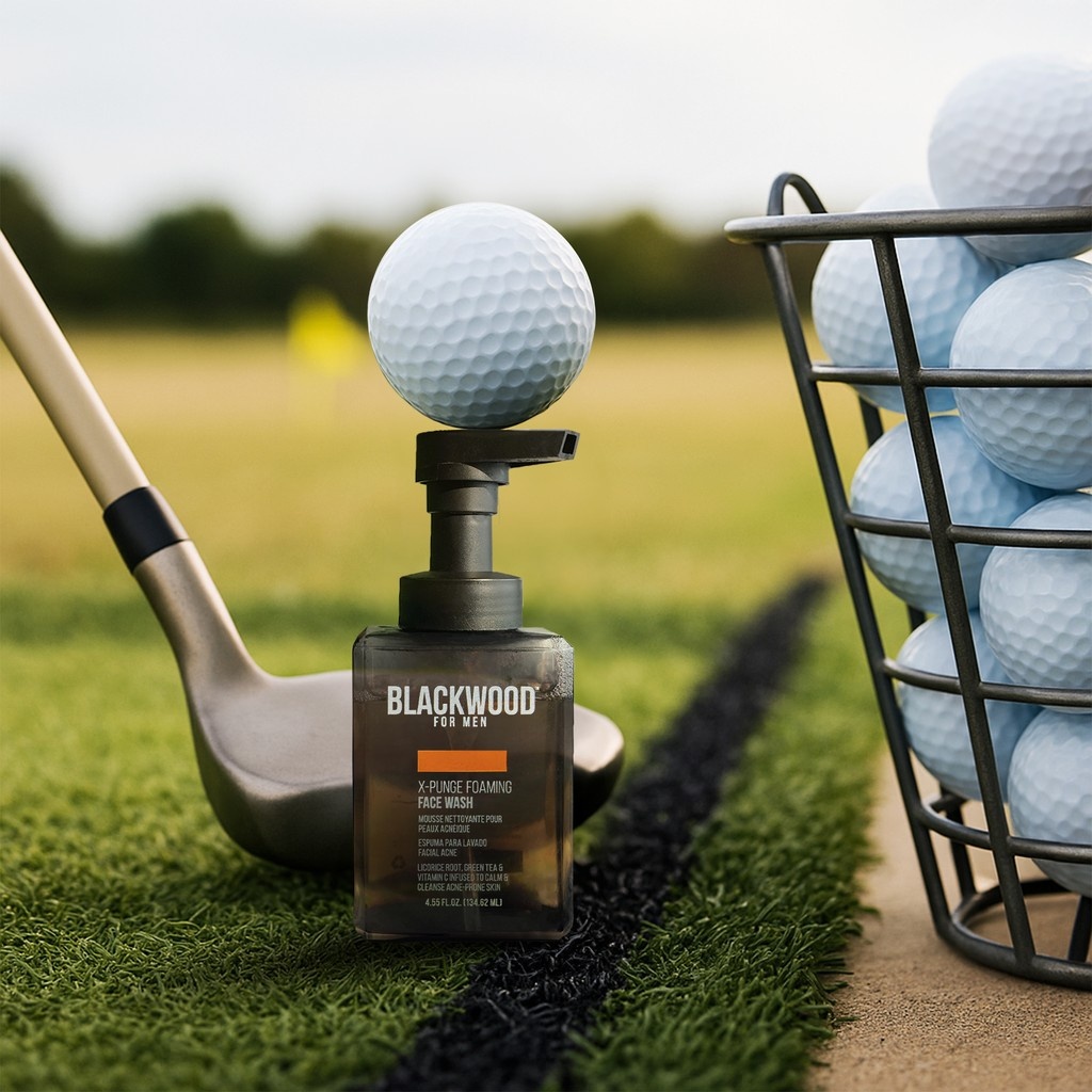 Blackwoodformen's tweet image. Just like when you pure a shot, you'll feel the difference instantly with our X-Punge Face Wash 💪⁠ Use it daily to tee up cleaner, healthier skin for your face, with fewer breakouts ⛳⁠ #NaturalClass 🌿✨️⁠