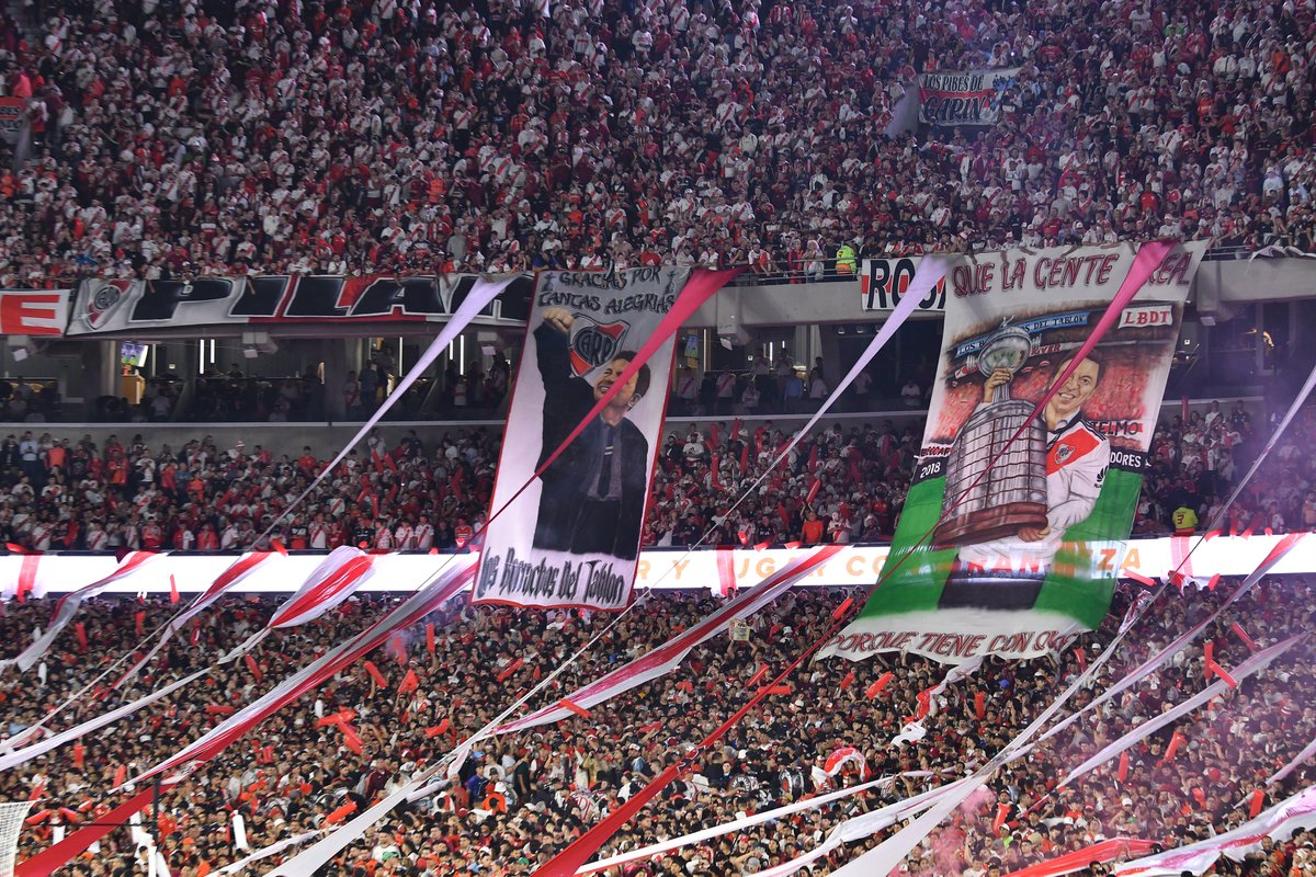 RiverPlate's tweet photo. Nada como las noches de #Libertadores en casa 🤩 https://t.co/qaPWQ4L0kf