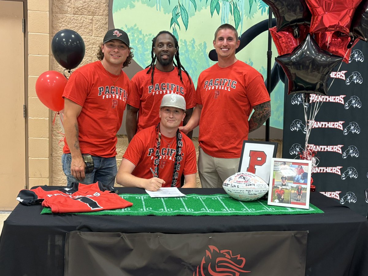Proud of you, Hy! 

❤️🖤🏈