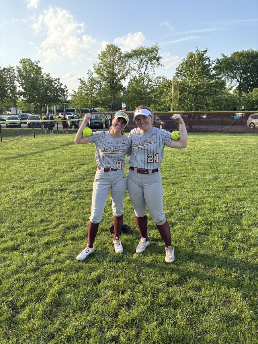 kaleb (@kalebsnider1) on Twitter photo We won tonight on youth night! We played lights out on defense! Highlighted by two great plays, one by Bella and one by Muzi! We also hit the ball hard up and down our lineup! <a href="/Izzy_whi/">Izzy White</a> with a đź’Ł over the score board and <a href="/ZoeOakleaf10/">Zoe Oakleaf (2026)</a> with one to our batting cages! Great night! We won tonight on youth night! We played lights out on defense! Highlighted by two great plays, one by Bella and one by Muzi! We also hit the ball hard up and down our lineup! <a href="/Izzy_whi/">Izzy White</a> with a đź’Ł over the score board and <a href="/ZoeOakleaf10/">Zoe Oakleaf (2026)</a> with one to our batting cages! Great night!