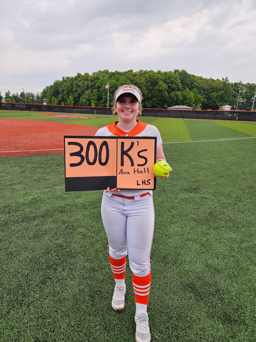 Tonight our #9 Ava Hall reached 300 career strikeouts!!! Way to go Ava!!! We are so proud of you. 

#GoTigers!