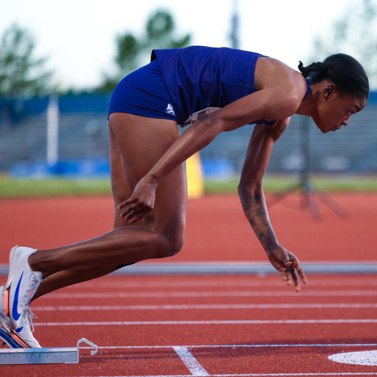 KStateTFXC's tweet photo. Safhia Hinds and Jourdin Edwards earn their spot to compete again at the @Big12Conference Championships ❕❕

With second and fifth place finishes, they'll run again Saturday. 

🏁 Women’s 400m Hurdles (Prelims)
2. Safhia Hinds, 56.75 (PR)*
5. Jourdin Edwards, 57.58 (PR)* https://t.co/E7HtajWw0U