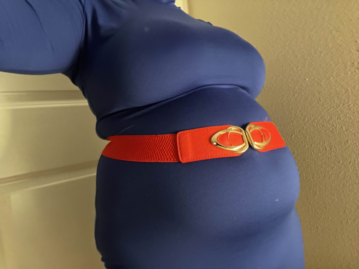 this belt seems to be getting awfully tight 🫐