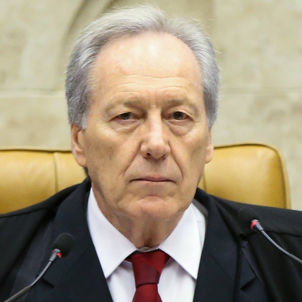 SantiagoDLNWS's tweet image. 🇧🇷 | TERRORISM: Brazil's refusal to classify its factions as terrorists was expected, and, according to sources in Washington, it will not influence the US government's decision.