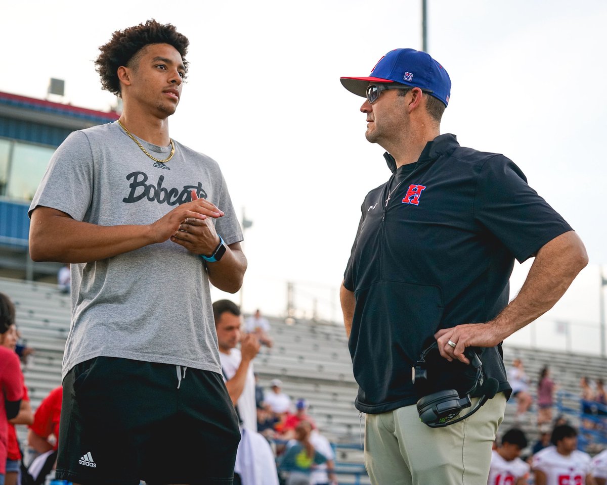 Jack C. Hays High School Hawks Football tweet media
