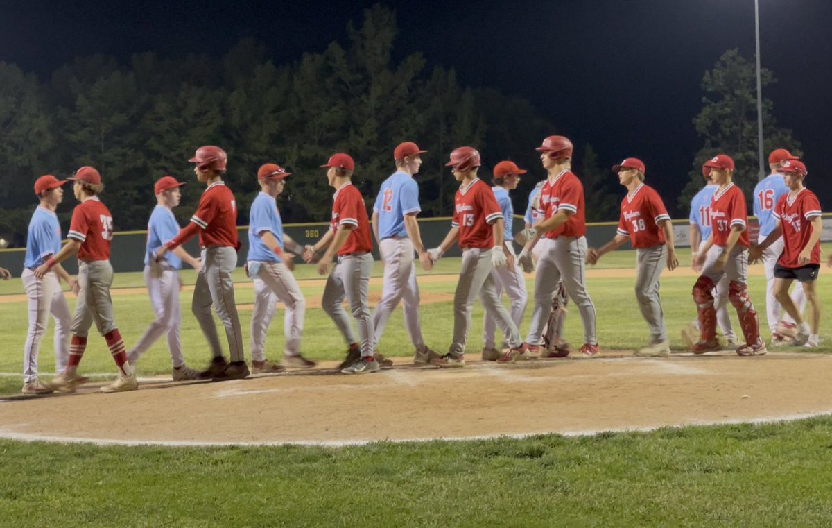 Repking Media “T-Rep” (@repkingtrep33) on Twitter photo St. Anthony defeats Effingham for City Series Game 2 5-2 to even up the Series @ 1-1!
🐶’s Brock Fearday topped 92 in the 1st inning & had 9 K’s!
❤️’s battled late as Colton Webb hit a Solo Bomb to Right Center & with the Bases Loaded ❤️’s  threatening, Fearday got the K @ 91! St. Anthony defeats Effingham for City Series Game 2 5-2 to even up the Series @ 1-1!
🐶’s Brock Fearday topped 92 in the 1st inning & had 9 K’s!
❤️’s battled late as Colton Webb hit a Solo Bomb to Right Center & with the Bases Loaded ❤️’s  threatening, Fearday got the K @ 91!