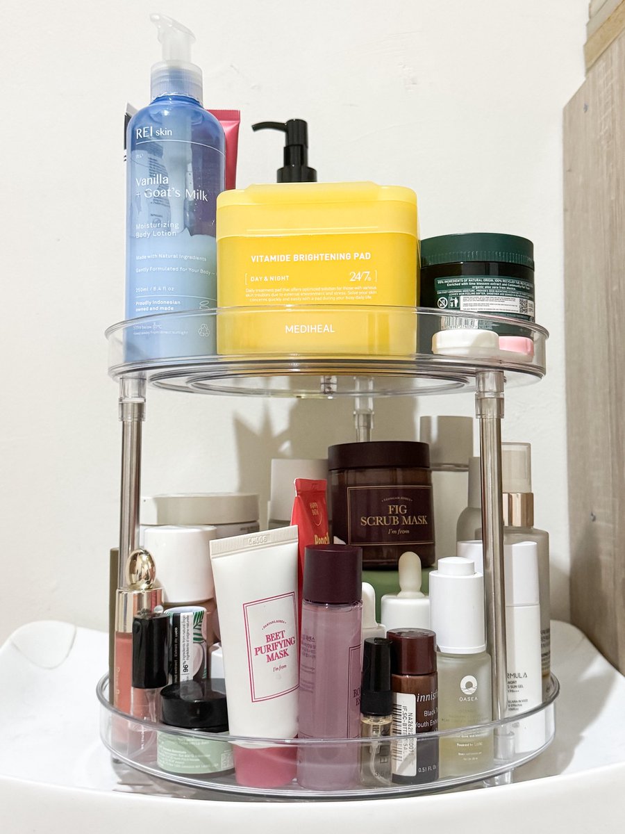 KUPAS TUNTAS! 

Semua skincare yg lagi sering aku pakai! 
Type skin : OILY, SENSITIVE, REDNESS