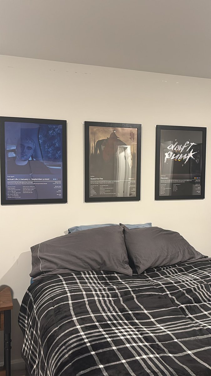 Alex_Whitmerr's tweet photo. Sleeping under the holy trinity from now on https://t.co/Q4BPkOnT1C