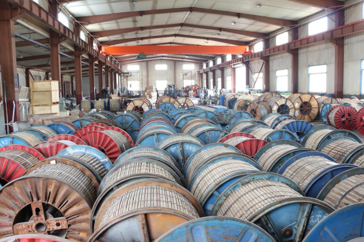 Wolf Cable China Lee (@china_wolfcable) on Twitter photo 