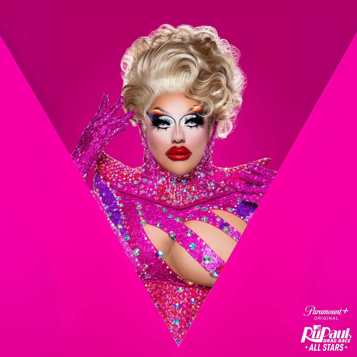 I'm so excited to have her back on my screen next week! I cannot wait #AllStars10 #DragRace