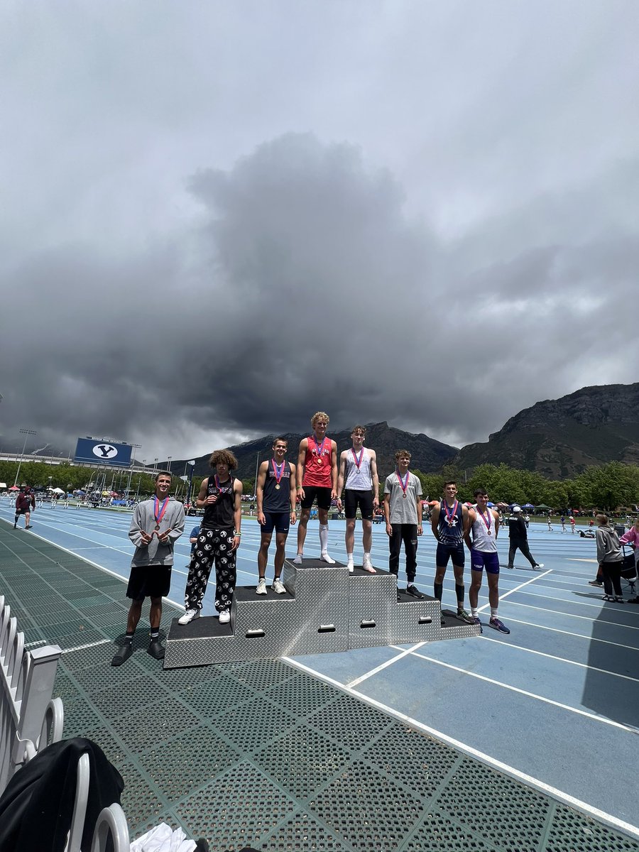 chhstf's tweet photo. Austin Jacobsen takes 6th place in the boys 6A long jump. https://t.co/M2JyAmulrT