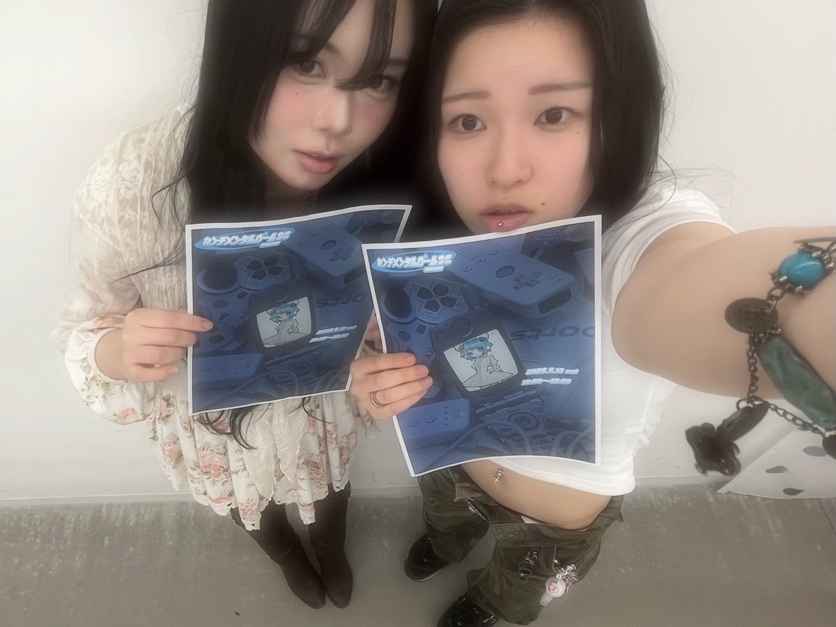 nyandope's tweet photo. ハロキャン出店します💉⟡.·

@ks__860 と一緒にセンチメンタルガールという名前で出店します🏥🩵
いろいろ販売しますのでぜひ遊びにきてくださいね^_− 🎼

 #ハロキャン2025  #春からもnzu https://t.co/VIERXb3fQv