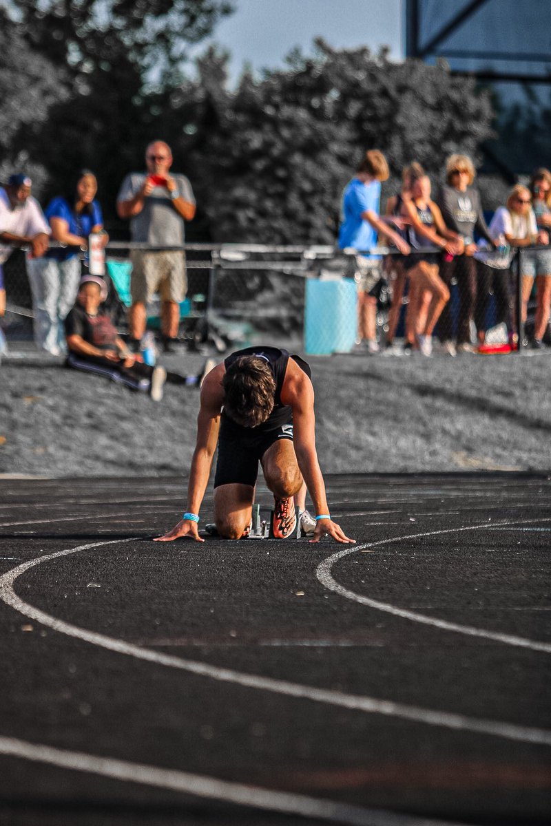 Had a fantastic meet tonight! Qualified for states and nationals in the 400 running a 51.2! I also anchored our district champion 4x4 team! Blessed for all of these opportunities, all glory to God!
<a href="/CoachKaliefM/">Tompkins Recruiting Coordinator / Track</a> <a href="/FerrumTrack/">FerrumTrackandField</a> <a href="/BonniesXCTrack/">Bonnies XC / Track</a> <a href="/SCplayerslights/">StarCityPlayerSpotlight</a> <a href="/VikingSportsNHS/">Northside Athletics</a>