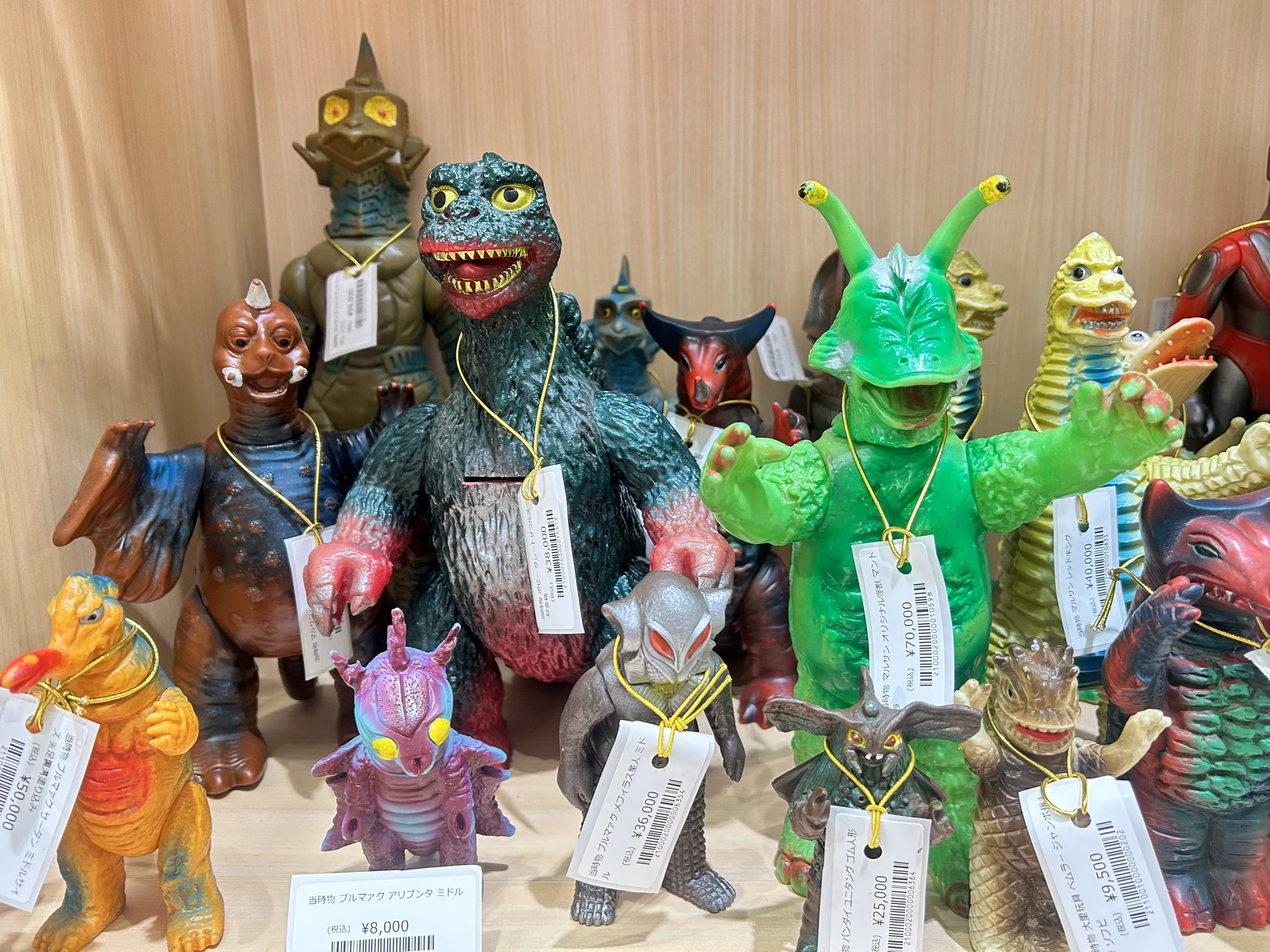 Limited】かっこわらい雑貨店 ×トイズキング よしこ