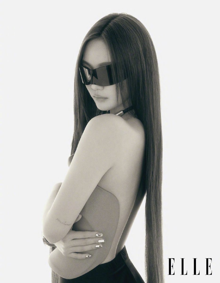 aespapic's tweet photo. #NINGNING for Elle China https://t.co/yJdQzY8E4q