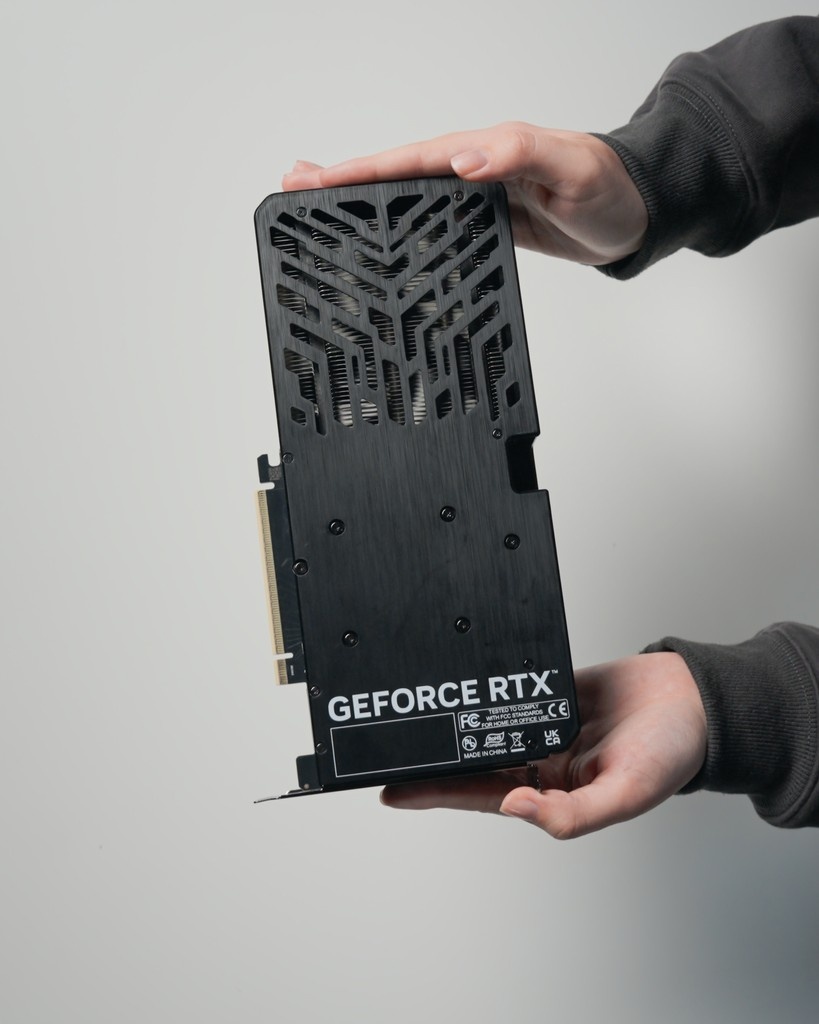 Palit「GeForce RTX 5060 Ti DUAL」登場！
コンパクトなデュアルファン設計で、冷却性と静音性を両立。効率重視のゲーマーに最適な一枚です。
#Palit #RTX5060Ti