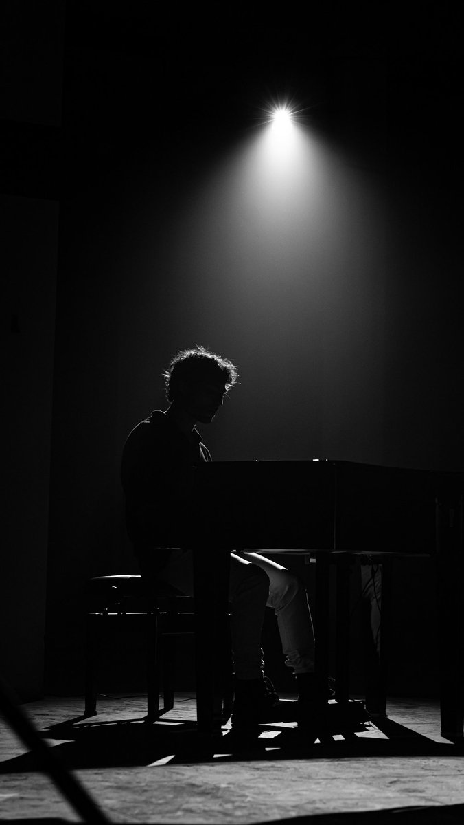 BruninhoeDavi's tweet photo. “Pra Não Lembrar Da Gente” disponível em todas as plataformas digitais!!!

#BruninhoeDavi #BED #PraNãoLembrarDaGente https://t.co/BVTUCvT3lT