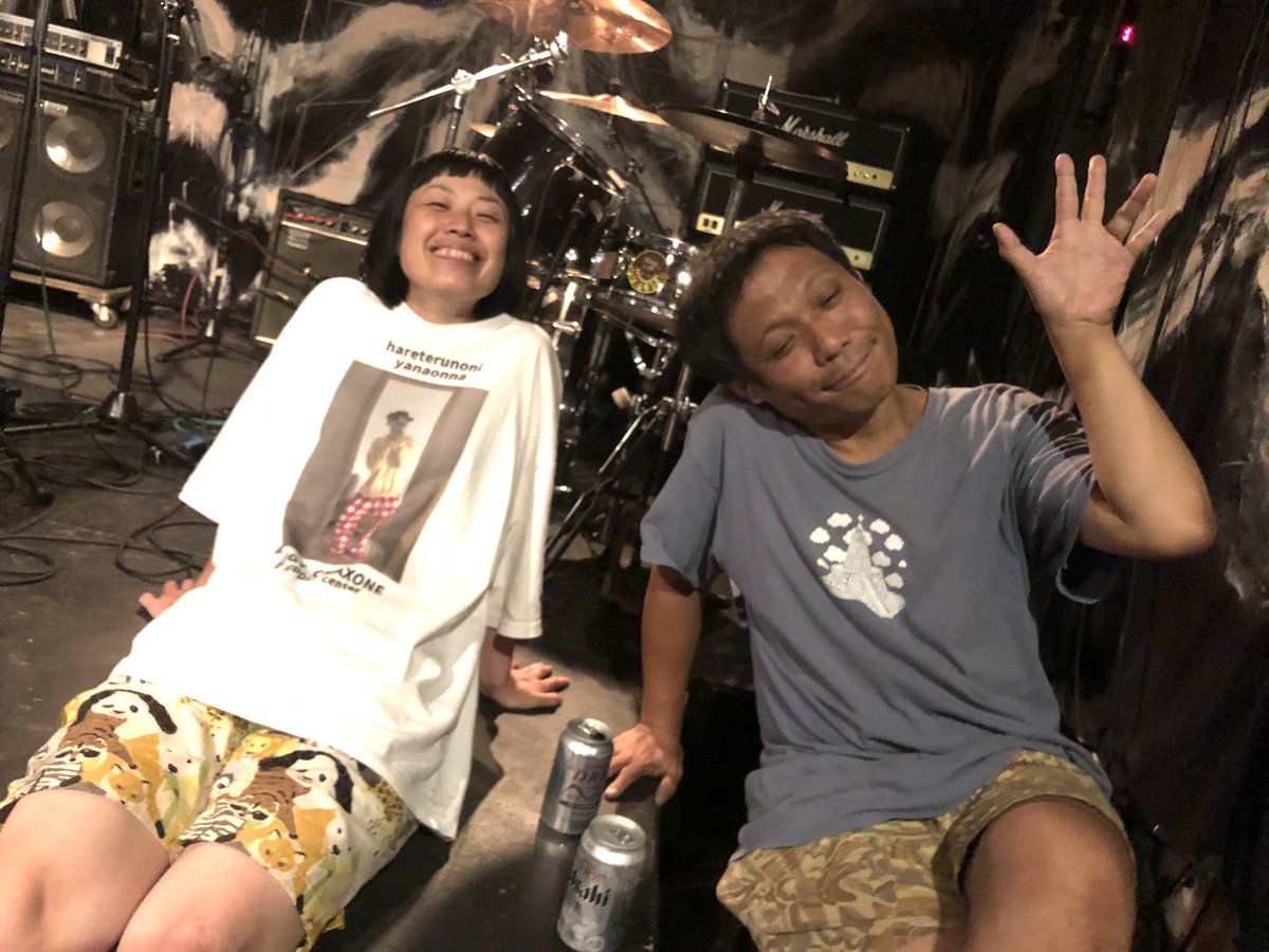 【ライブのご案内】
2025年5月18日(日)
 @尼崎tora

『(((鯨---•-』

op 17:00 / st 17:30
ad ¥2,000 / dr ¥2,500 +1D

パラリンピックス
fuzzy stereo
yashin
YuuV
ニューエキスポ
サコーンズ

ご予約お待ちしています！