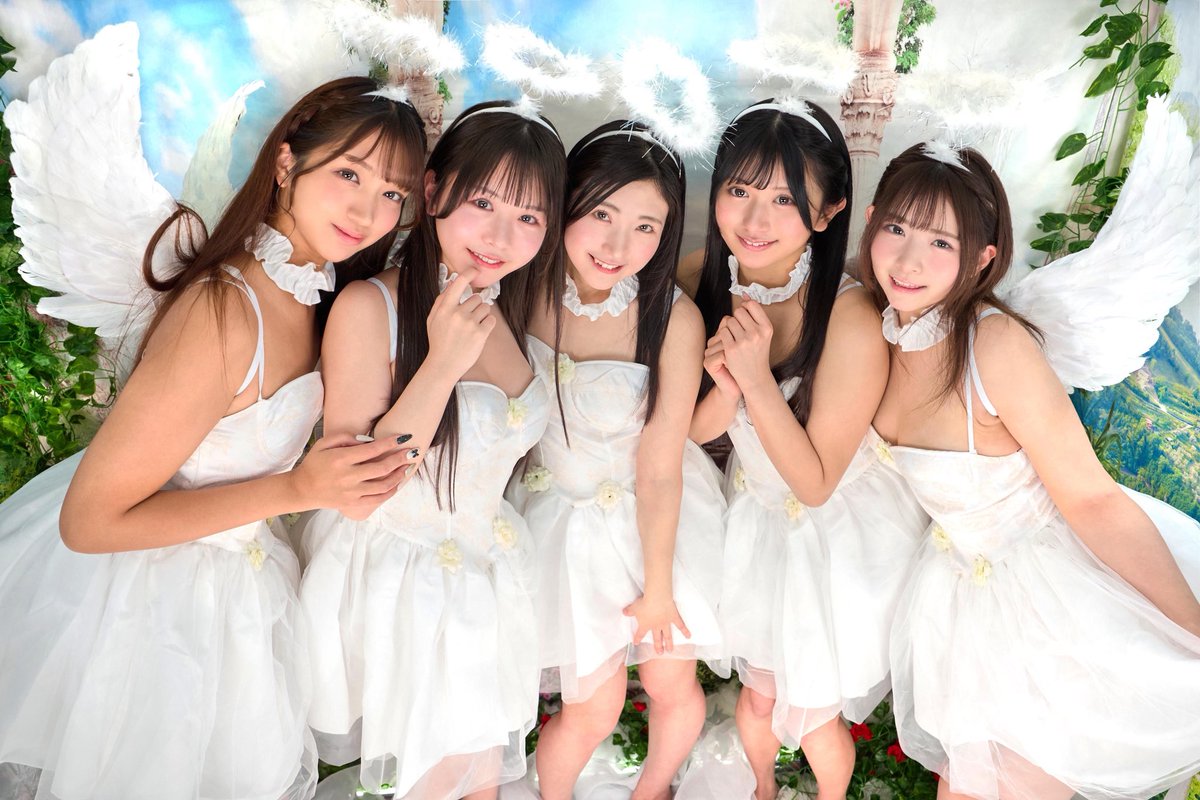 KMP_official_'s tweet photo. 🎀🫧🎀🫧🎀🫧🎀🫧🎀

＼ ご出演は／
#北岡果林 さん💛@karin_kitaoka_ 
#沙月恵奈 さん🩷@satsukiena 
#木下ひまり さん🤍@0521Himari 
＃柏木こなつ さん 🩵@k4shi_konatsu 
#皆月ひかる さん💚@hikaru_emo 

詳しくはこちら👼🏻💭
→https://t.co/8TLlu7Q1gn

🎀🫧🎀🫧🎀🫧🎀🫧🎀 https://t.co/qabdlWq7zJ