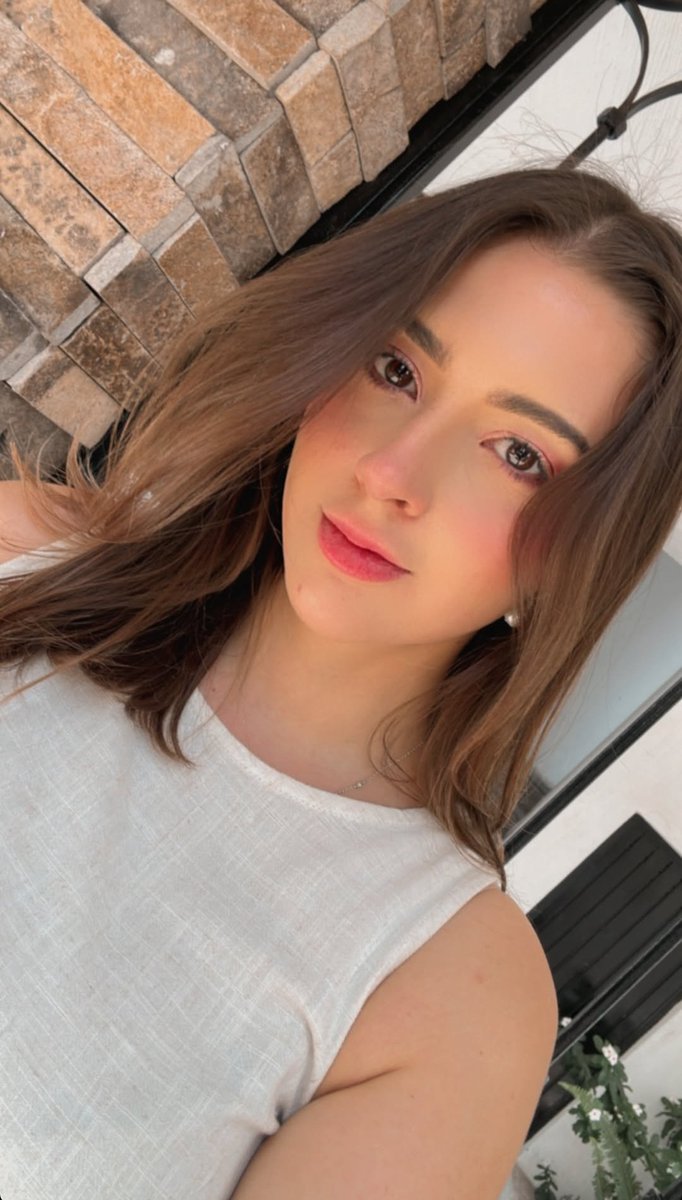 BarbieBonnet's tweet photo. @BarbieBonnet 😍💕❤️ love you!!
#SiguemeYTeSigo #SiguemeYTeSigoCumplo https://t.co/JpKcjXdJ60