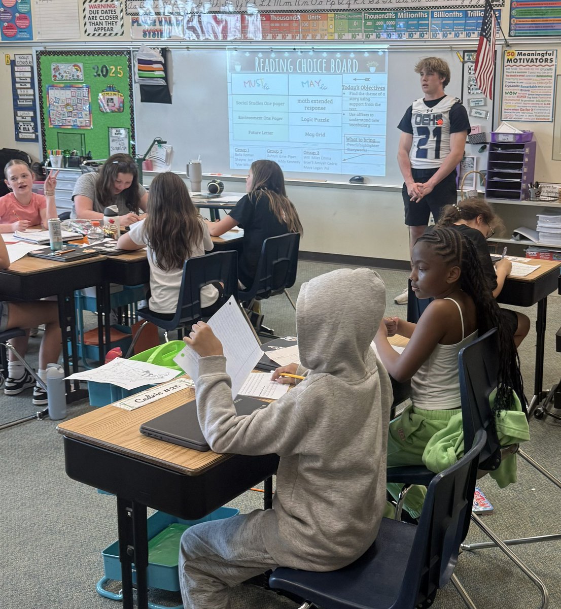 GPatnoudes's tweet photo. This week I helped organize a community outreach effort with my teammates to visit a local elementary school. We spent time reading to first graders and leading a discussion with fifth graders about teamwork, leadership, and what it means to be a student-athlete. It was a chance to give back, but also to model what we hope younger students see as the right way to carry yourself—on and off the field.