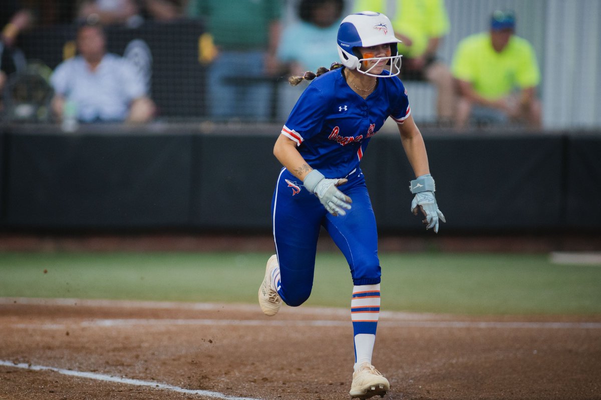 Make it five.

Orange Beach downed Curry with a 9-2 victory on Thursday for the Class 4A crown, clinching its fifth straight softball title.

“It’s absolutely amazing. We have the best people here, the best coaches and they’re just so amazing."

Story: al.com/highschoolspor…