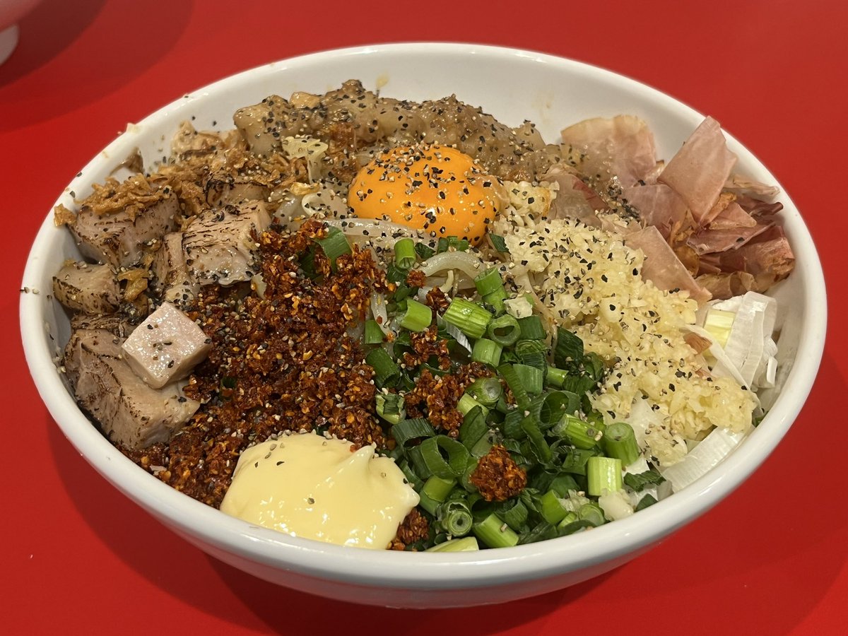 おはようございます? 本日も豚ノヴァ零は 昼の部：11:30-16:00 夜の部 
