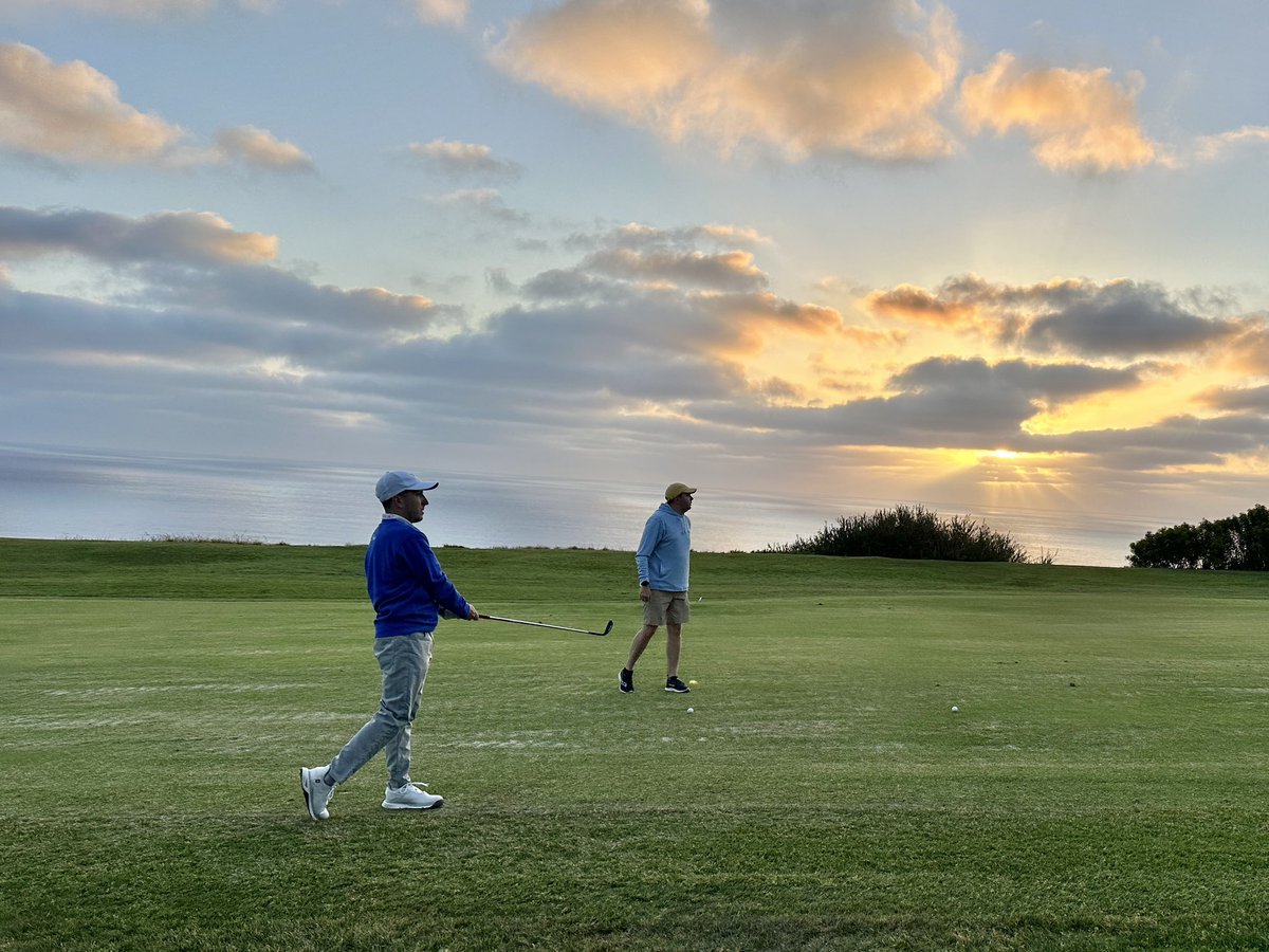 LDolengowski's tweet photo. A possible all-time day at Torrey Pines. https://t.co/1pS3tNBXzm
