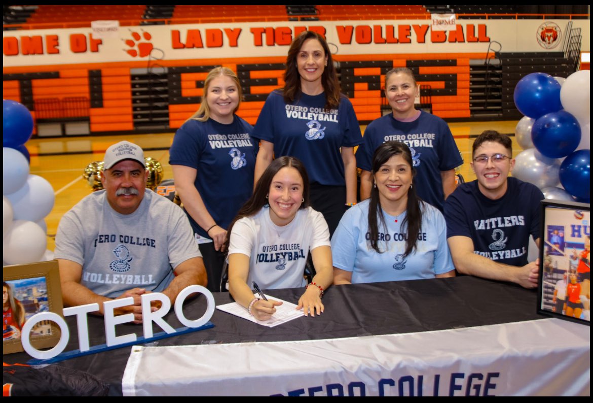 El Paso High School Volleyball (@elpasovb) on Twitter photo Thank you for capturing her moment Rudy! π«Άπ½πΈ Thank you for capturing her moment Rudy! π«Άπ½πΈ