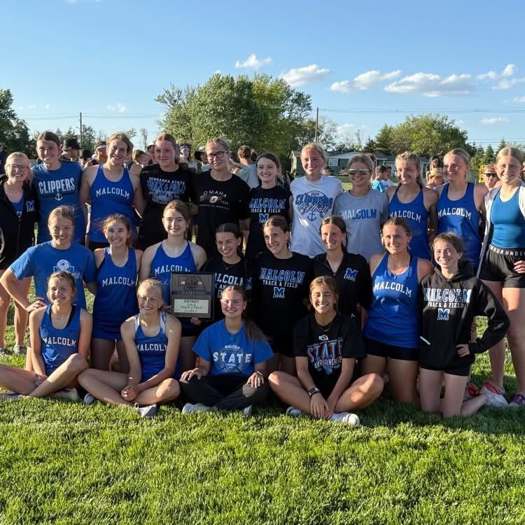 Hard work, dedication, and goals have paid off.  They’re headed to State Track #BurkeBound 
Payton 800 &amp; 4x400
Halle 4x400
And district champs!  
Proud of this entire team!!!!