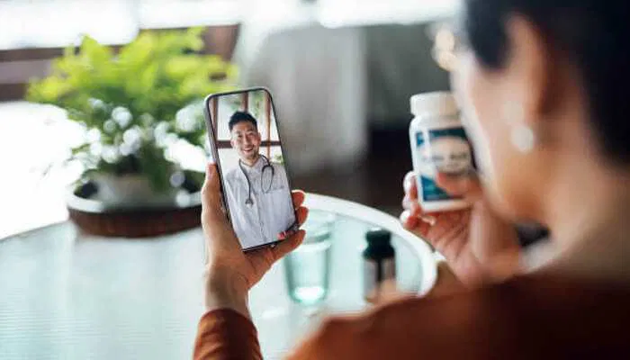 TycoonStoryCo's tweet photo. Online prescriptions make it easy to treat common conditions like UTIs, colds, allergies & moreโright from home!
https://t.co/Hw09hXfbFv
#onlineprescriptions #commonconditions #telehealth #digitalhealth @HealthTap @PlushCare @Zocdoc https://t.co/aokS3rjQKD