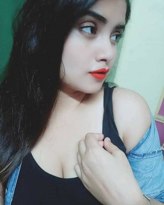 AbidaLHW's tweet photo. Meri beti say call krni to ajao 03261810847 https://t.co/ZrOJx4JJDq